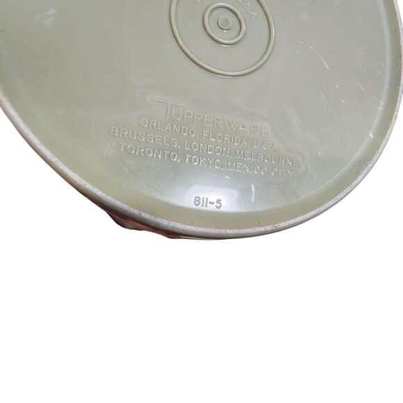 Vintage Tupperware starburst Seal Canister Set Of 2 - 811-5 & 805-5 - Green Stor - Picture 4 of 5